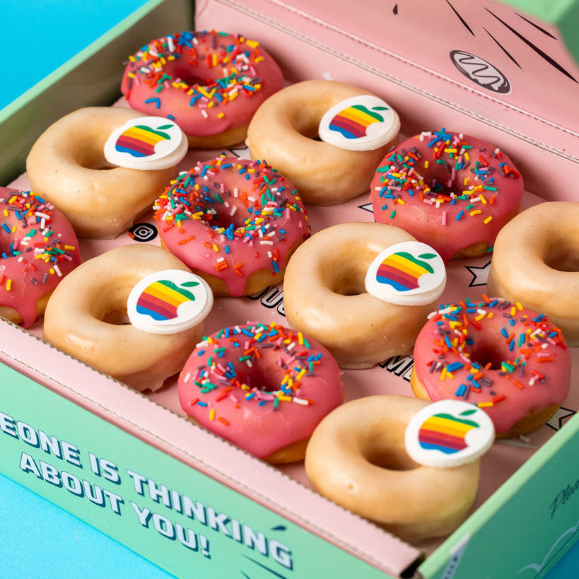 Custom Brandbox XL - 60 Mini-Donuts mit Logo und Firmenfarben